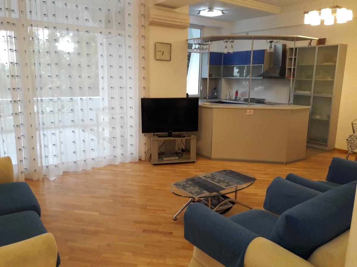 I See The Sea Nefchilyar Avenue 2 Bedroom Baku Eksteriør bilde